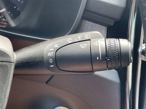 New 2026 Volvo XC40 B5 Plus w/ Protection Package Premier image 32