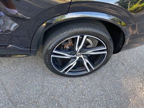 Used 2019 Volvo XC90 T5 R-Design w/ Protection Package Premier FWD image 10