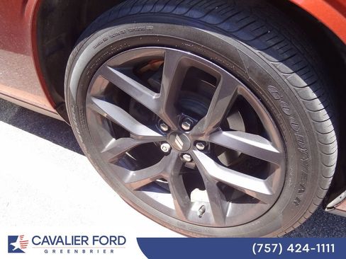 Used 2020 Dodge Challenger SXT w/ Blacktop Package RWD image 10
