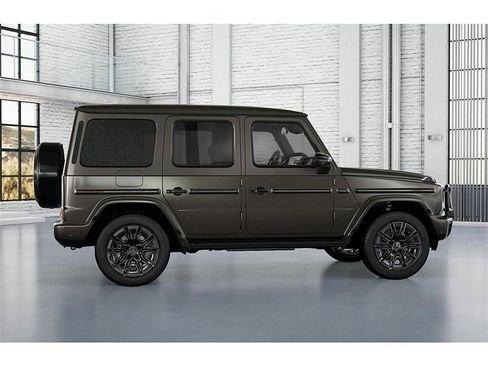 New 2026 Mercedes-Benz G 550 image 17