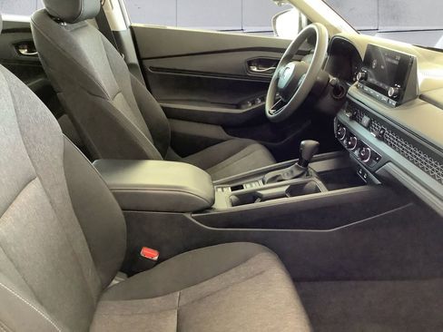 Used 2024 Honda Accord EX image 13