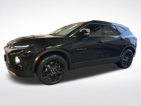 Used 2020 Chevrolet Blazer LT image 38