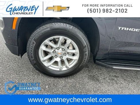 Used 2025 Chevrolet Tahoe LT RWD image 9