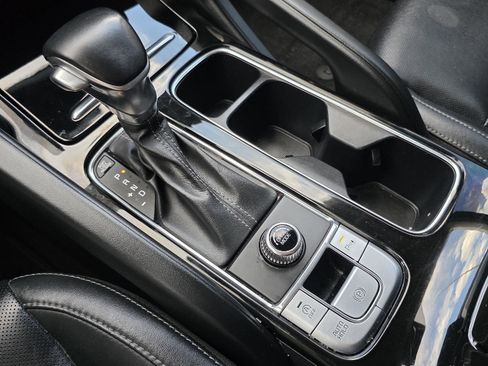 Used 2023 Kia Telluride S w/ S Sunroof Package image 15