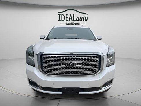 Used 2016 GMC Yukon XL Denali w/ Open Road Package image 11