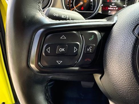 Used 2022 Jeep Wrangler Unlimited Sport image 23