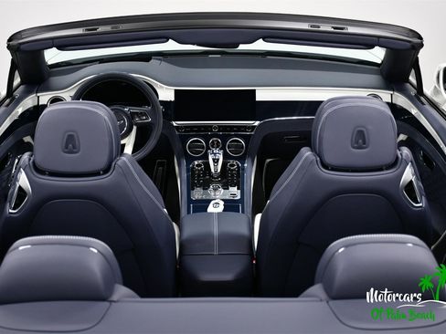 Used 2025 Bentley Continental GT Speed image 19