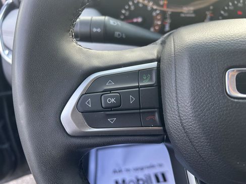 Used 2023 Jeep Compass Limited image 20