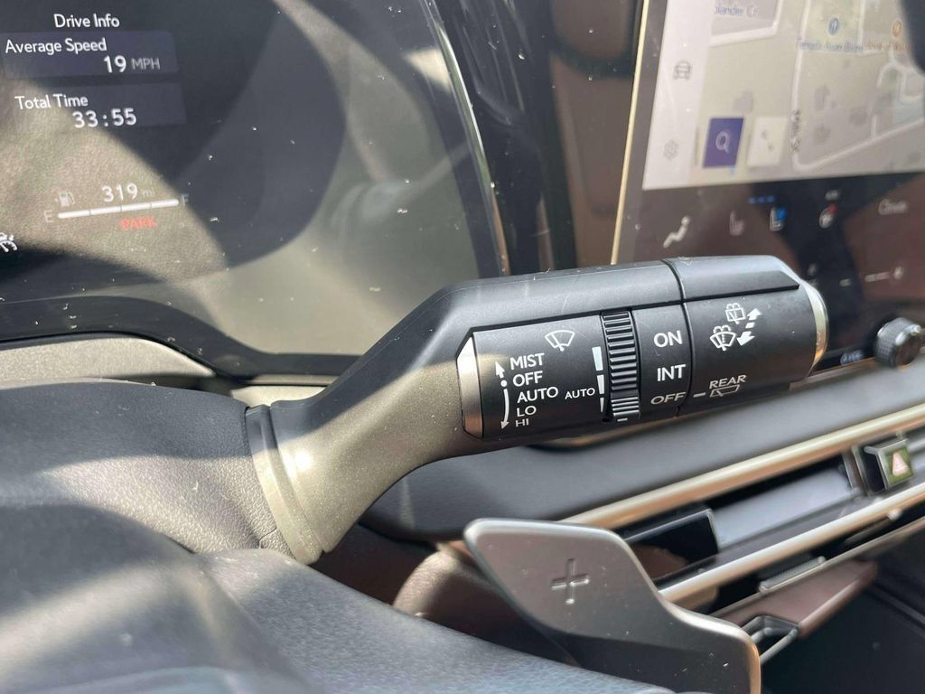 Used 2026 Lexus RX 350 Premium w/ Accessory Package (2T) AWD/4WD image 25