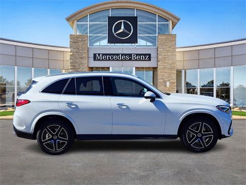 New 2026 Mercedes-Benz GLC 300 4MATIC image 5