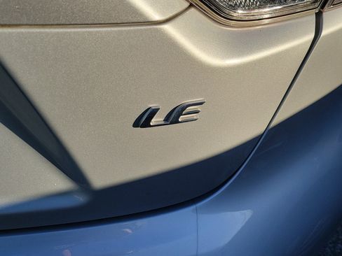 Used 2023 Toyota Corolla LE image 18