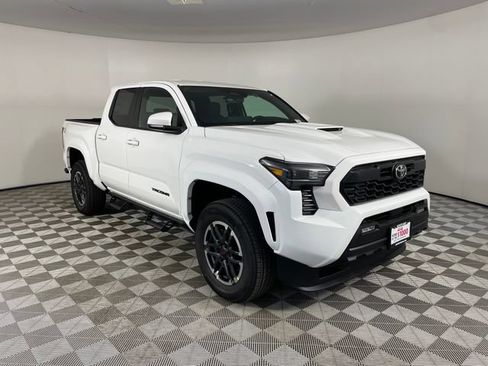 New 2026 Toyota Tacoma TRD Sport AWD/4WD image 10