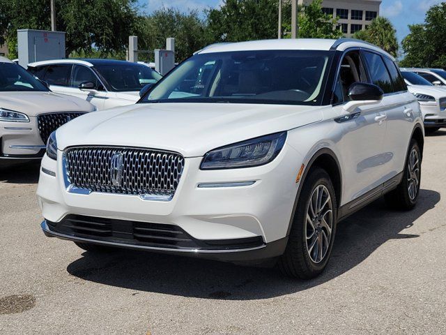 Certified 2022 Lincoln Corsair FWD w/ Equipment Group 101A image 3