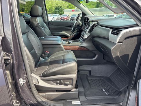 Used 2018 GMC Yukon XL SLT w/ Premium Edition AWD/4WD image 17