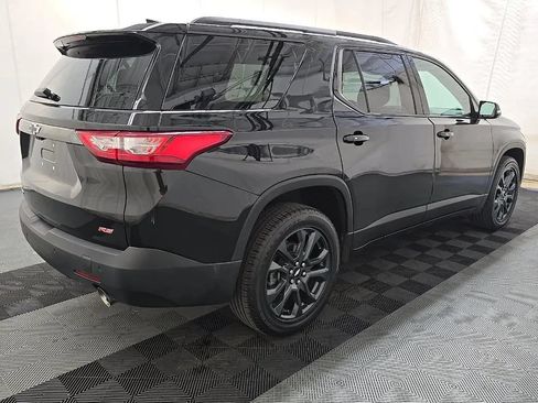 Used 2019 Chevrolet Traverse RS AWD/4WD image 3