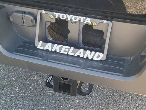 Certified 2024 Toyota Tacoma SR5 AWD/4WD image 10