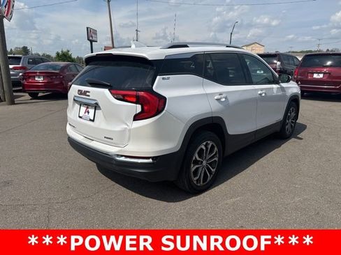 Used 2020 GMC Terrain SLT w/ Preferred Package AWD/4WD image 3