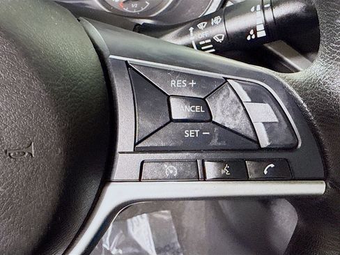 Used 2021 Nissan Altima 2.5 SV image 15