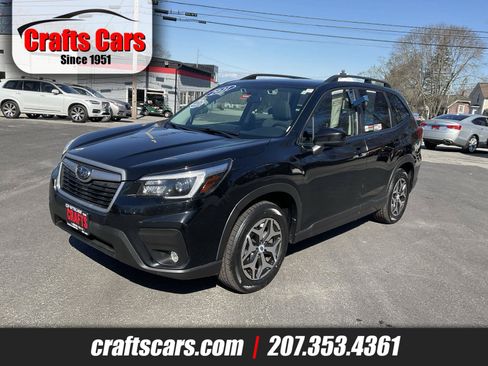 Used 2021 Subaru Forester Premium AWD/4WD image 1
