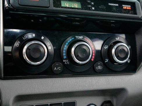 Used 2013 Toyota Tacoma 4x4 Double Cab w/ TRD Off-Road Pkg image 26