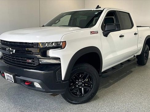 Used 2021 Chevrolet Silverado 1500 LT Trail Boss w/ Bed Protection Package image 3