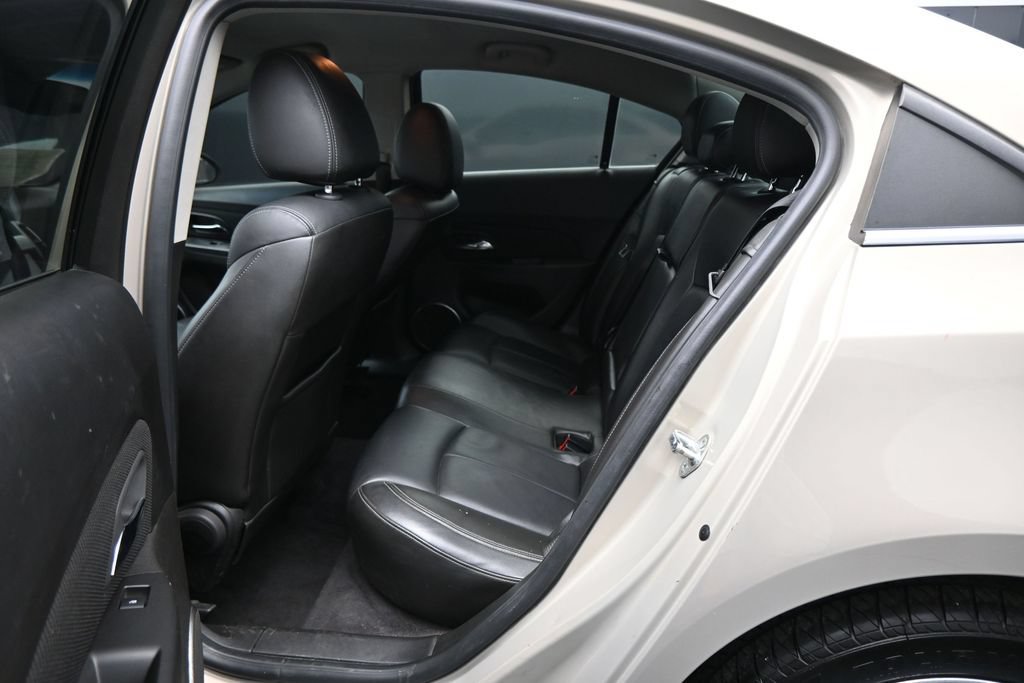 Used 2011 Chevrolet Cruze LT FWD image 23