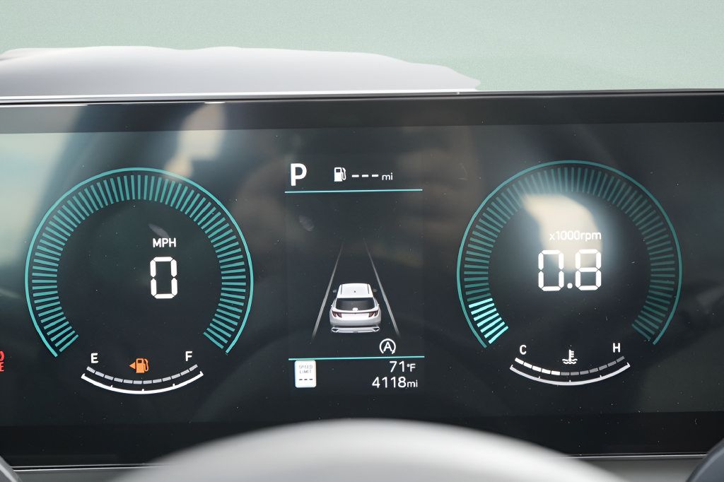 Certified 2026 Hyundai Tucson SE FWD image 27