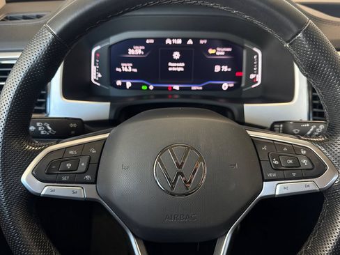Used 2023 Volkswagen Atlas SEL R-Line AWD/4WD image 25