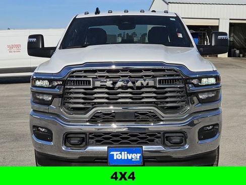 Used 2025 RAM 2500 Lone Star AWD/4WD image 3