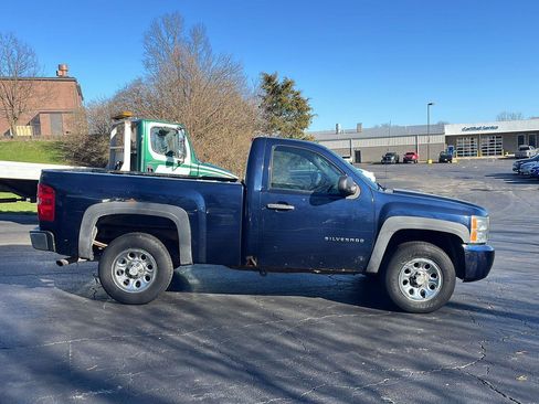 Used 2011 Chevrolet Silverado 1500 W/T w/ LS Package image 6