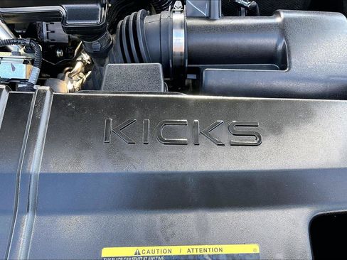 Certified 2025 Nissan Kicks SV FWD image 33