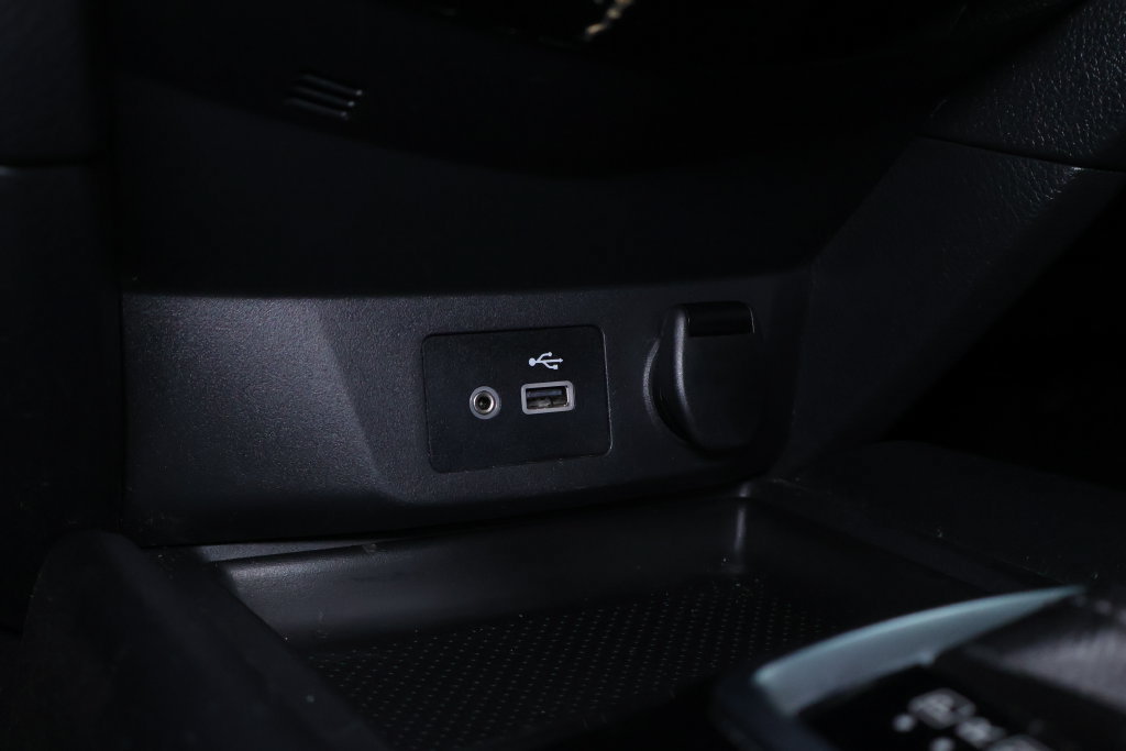 Used 2019 Nissan Rogue SV AWD/4WD image 30