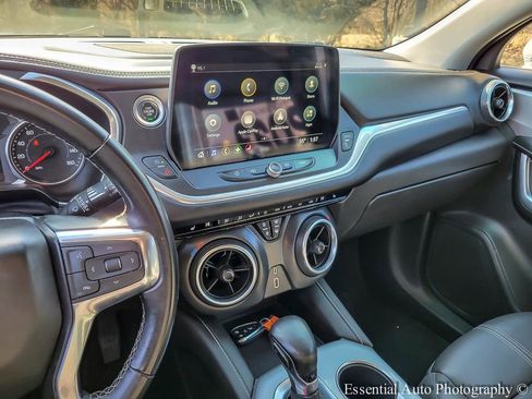 Used 2023 Chevrolet Blazer LT image 22