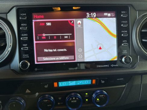 Used 2020 Toyota Tacoma TRD Sport image 39