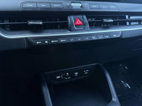 Used 2025 Kia K4 FWD image 37