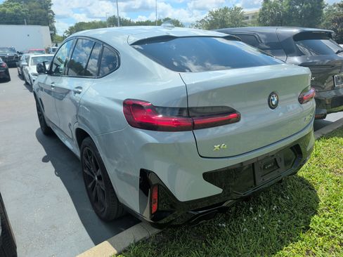 Used 2024 BMW X4 M40i w/ Shadowloine Package AWD/4WD image 4