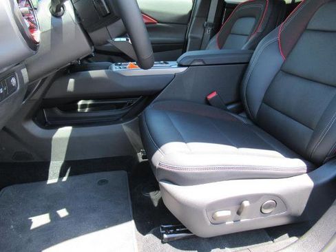 New 2025 Chevrolet Equinox EV RS image 19