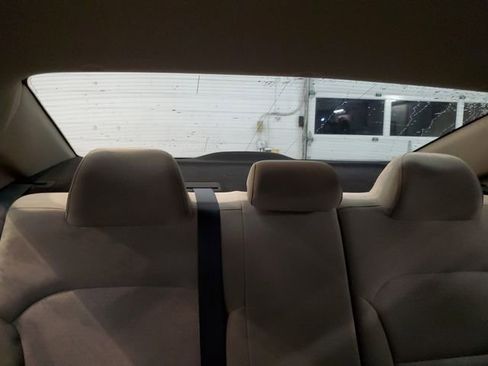 Used 2017 Hyundai Elantra SE image 21