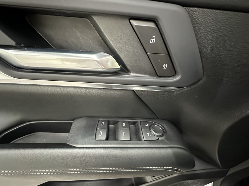 Certified 2026 GMC Terrain Elevation w/ Elevation Premium Package FWD image 22