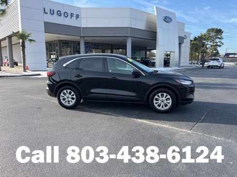 Used 2024 Ford Escape Active w/ Cold Weather Package image 2