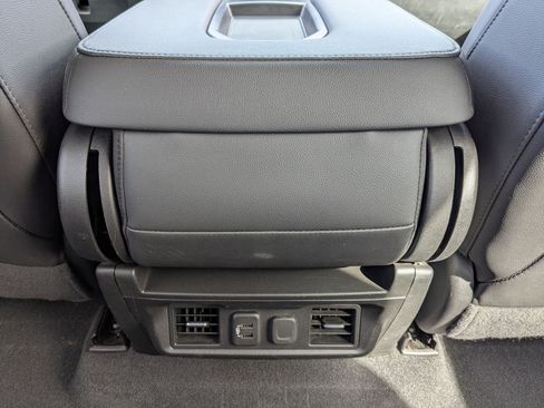 Used 2020 Chevrolet Silverado 3500 LTZ AWD/4WD image 25