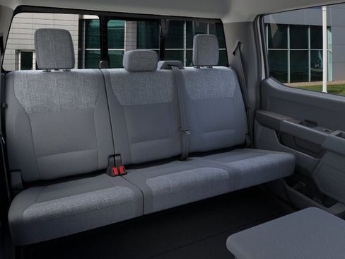 New 2026 Ford F250 XLT w/ FX4 Off-Road Package AWD/4WD image 11