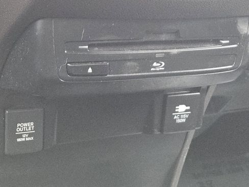 Used 2020 Honda Odyssey Elite image 7