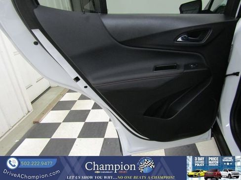 Certified 2023 Chevrolet Equinox RS AWD/4WD image 15
