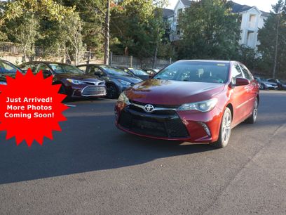 Used 2016 Toyota Camry SE w/ Protection Package (Q2)