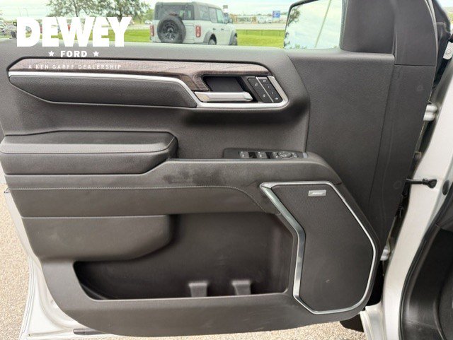 Used 2022 Chevrolet Silverado 1500 LTZ AWD/4WD image 10