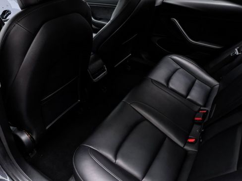 Used 2018 Tesla Model 3 Long Range image 46