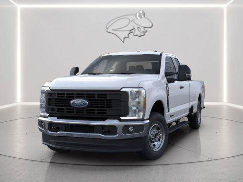 New 2026 Ford F350 XL w/ XL Chrome Package AWD/4WD image 2