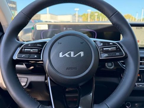 New 2026 Kia Seltos S image 10