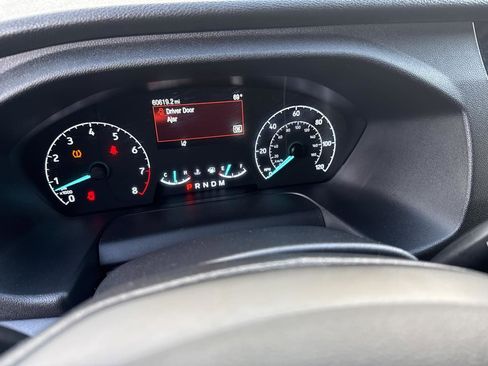 Used 2023 Ford Transit 350 XLT image 17